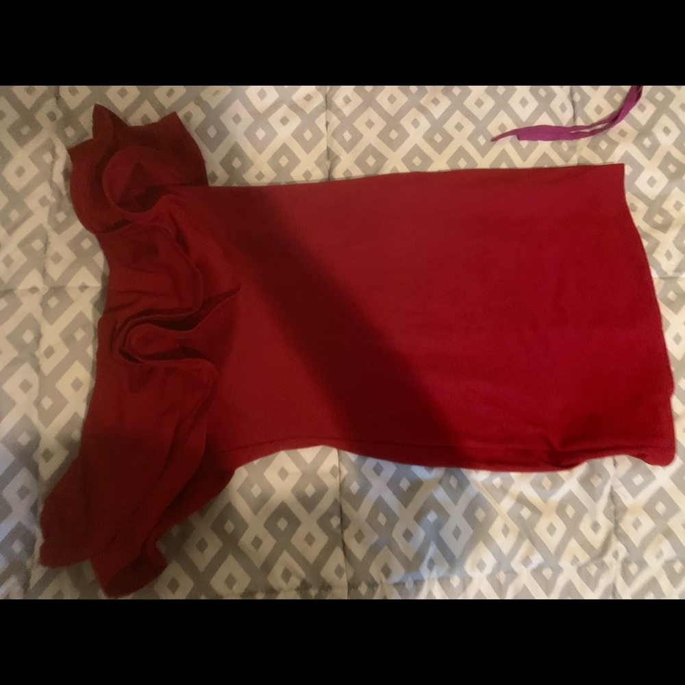 Red fitted dress ruffle shoulders